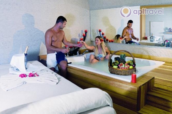 Imperial Sunland Resort & Spa Hotel