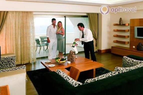 Imperial Sunland Resort & Spa Hotel