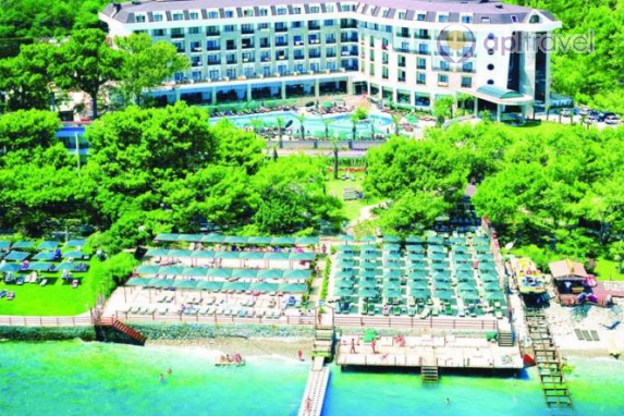 Imperial Sunland Resort & Spa Hotel