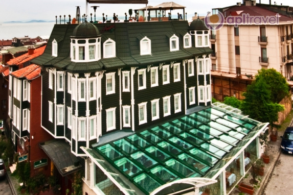 Amiral Palace