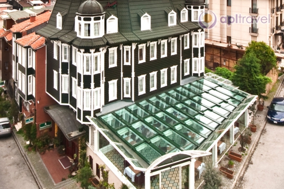 Amiral Palace