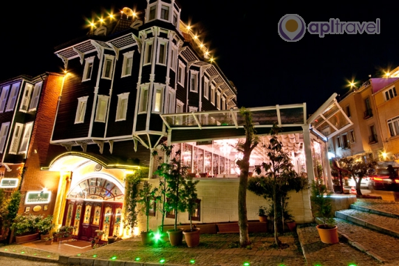 Amiral Palace