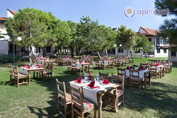 Sunrise Park Resort & Spa