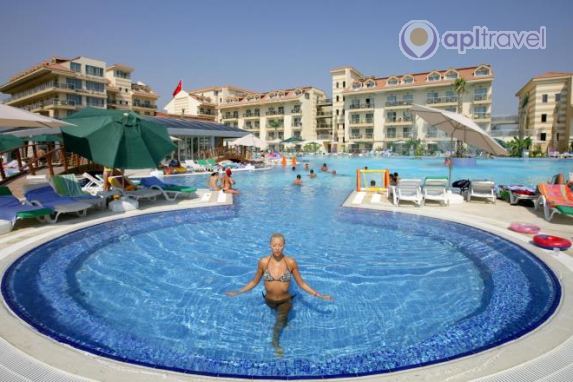 Grand Pearl Beach Resort & Spa