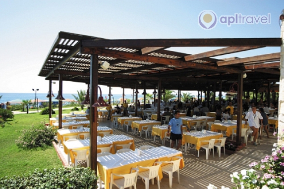 Club Oasis Beach
