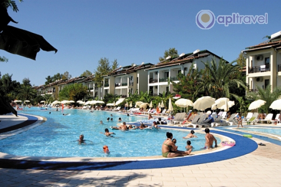 Club Oasis Beach
