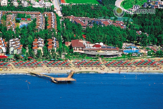 Club Oasis Beach