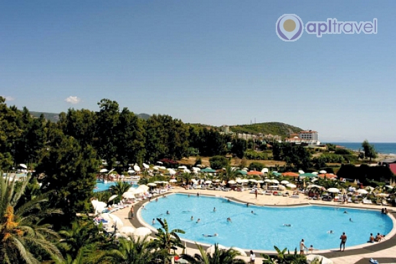 Club Oasis Beach