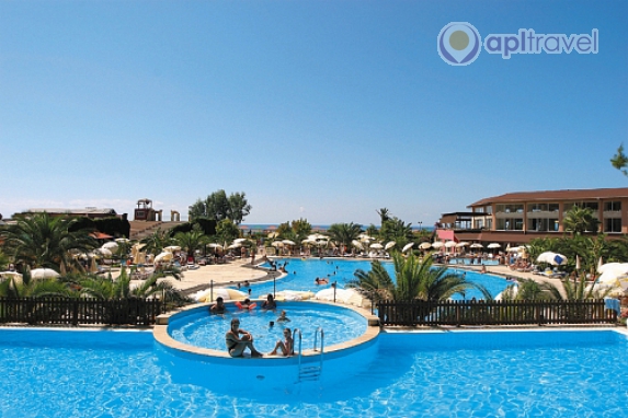 Club Oasis Beach