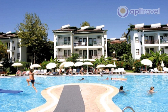 Club Oasis Beach