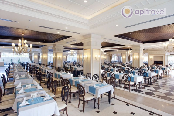 Crystal Palace Luxury Resort & Spa