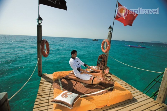 Pirate's Beach Club
