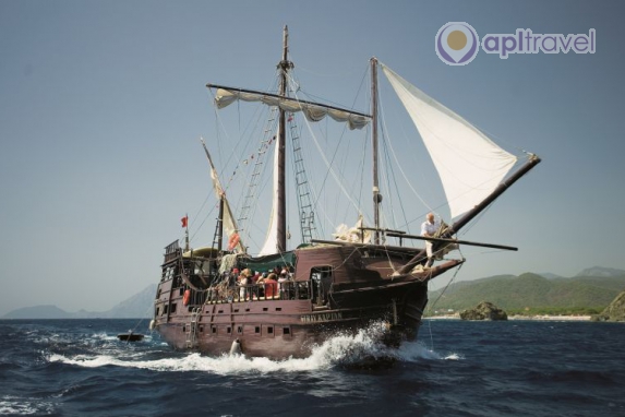 Pirate's Beach Club