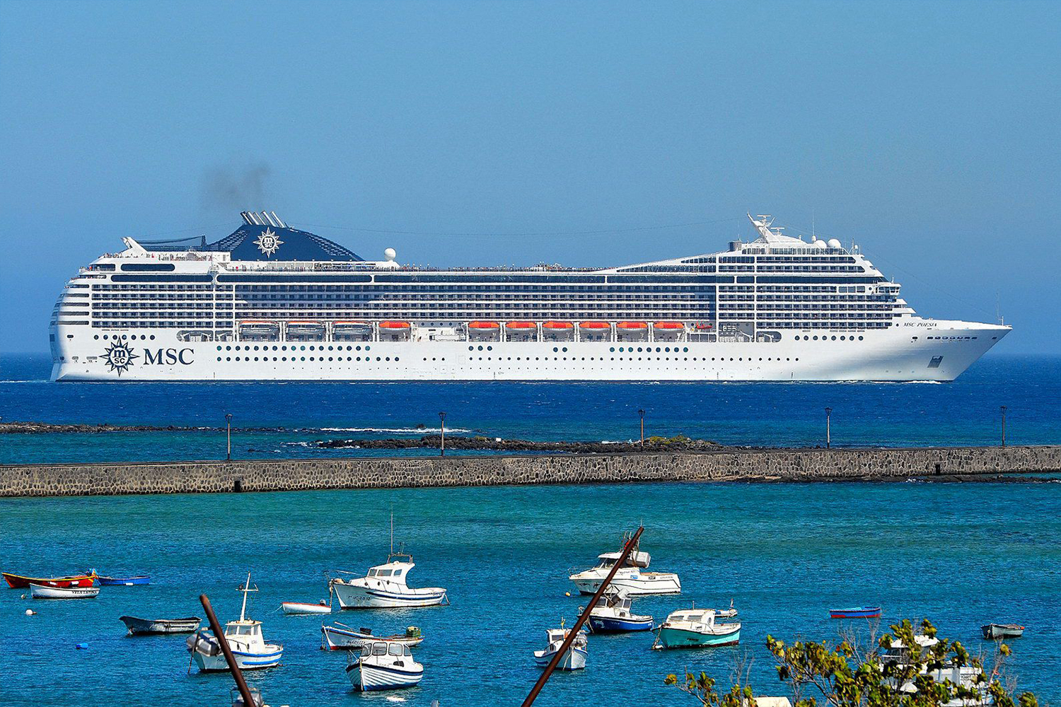 Тур с круизом на MSC Poesia 5*: Сантос, Пунта-дель-Эсте, Буэнос-Айрес, Монтевидео - Туристический оператор APL Travel (АПЛ Тревел)