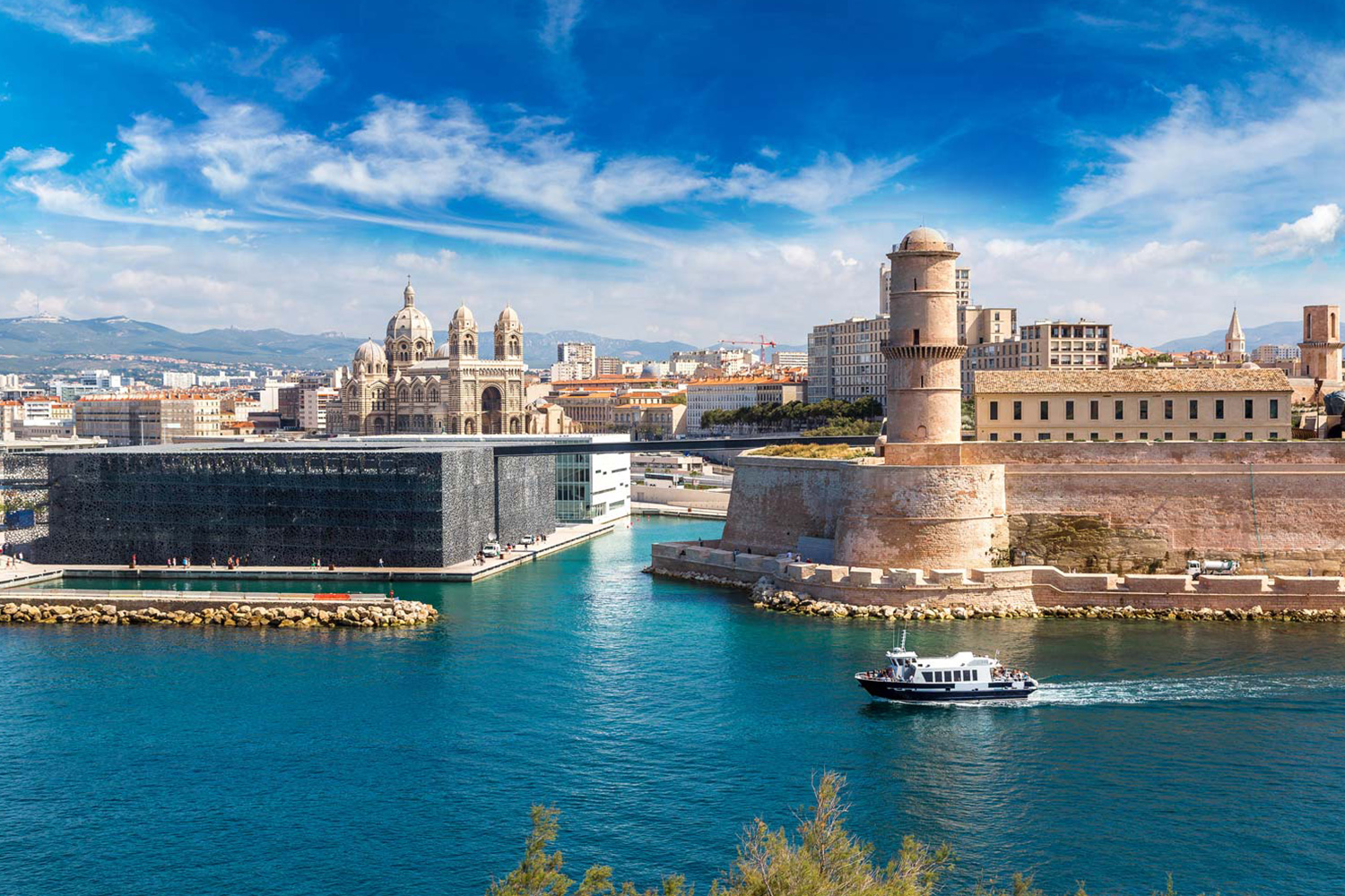 Захватывающее путешествие по Европе: Франция, Испания, Италия - Туристический оператор APL Travel (АПЛ Тревел)