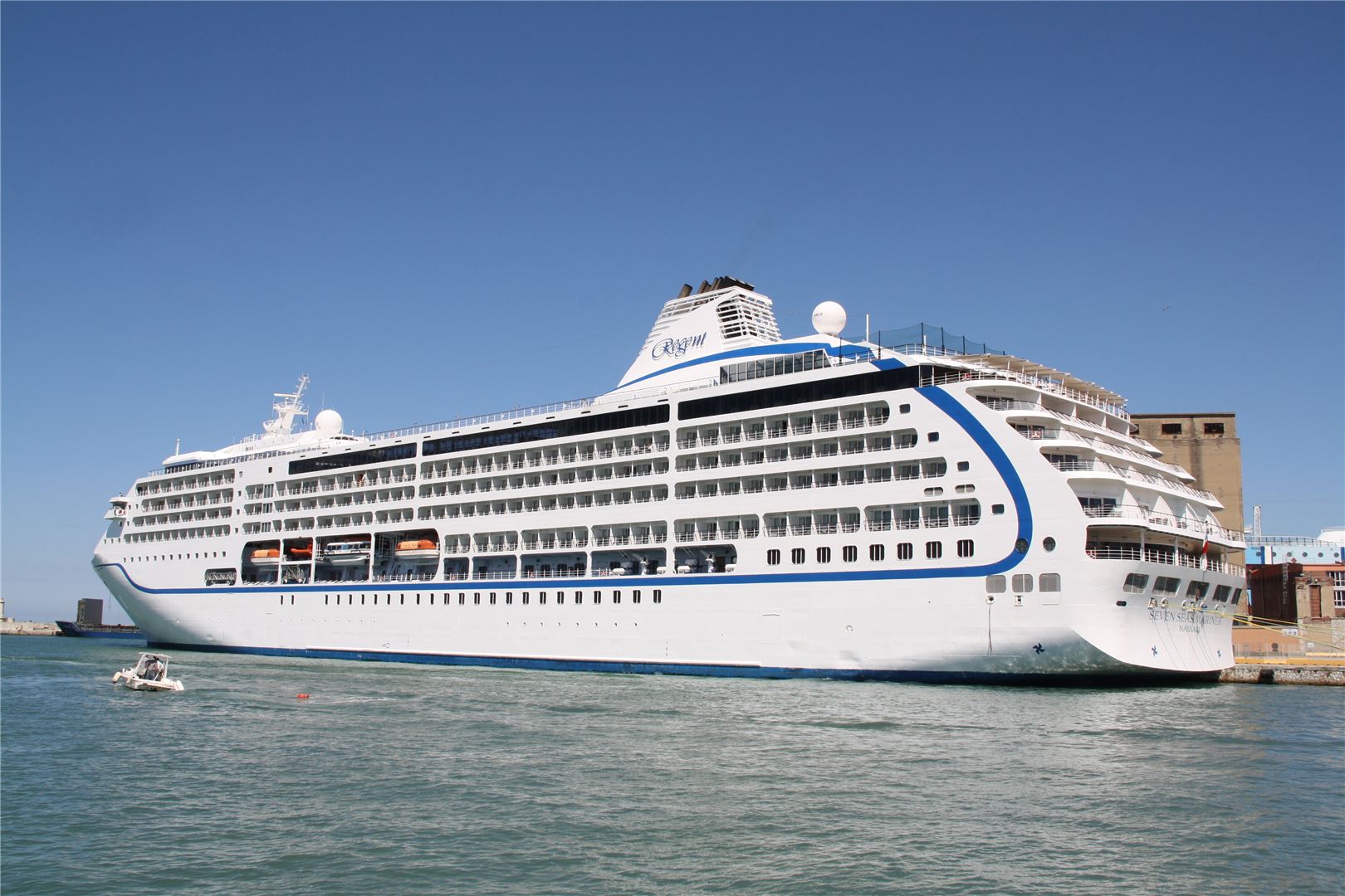 Круизы на лайнере Regent Seven Seas Cruises